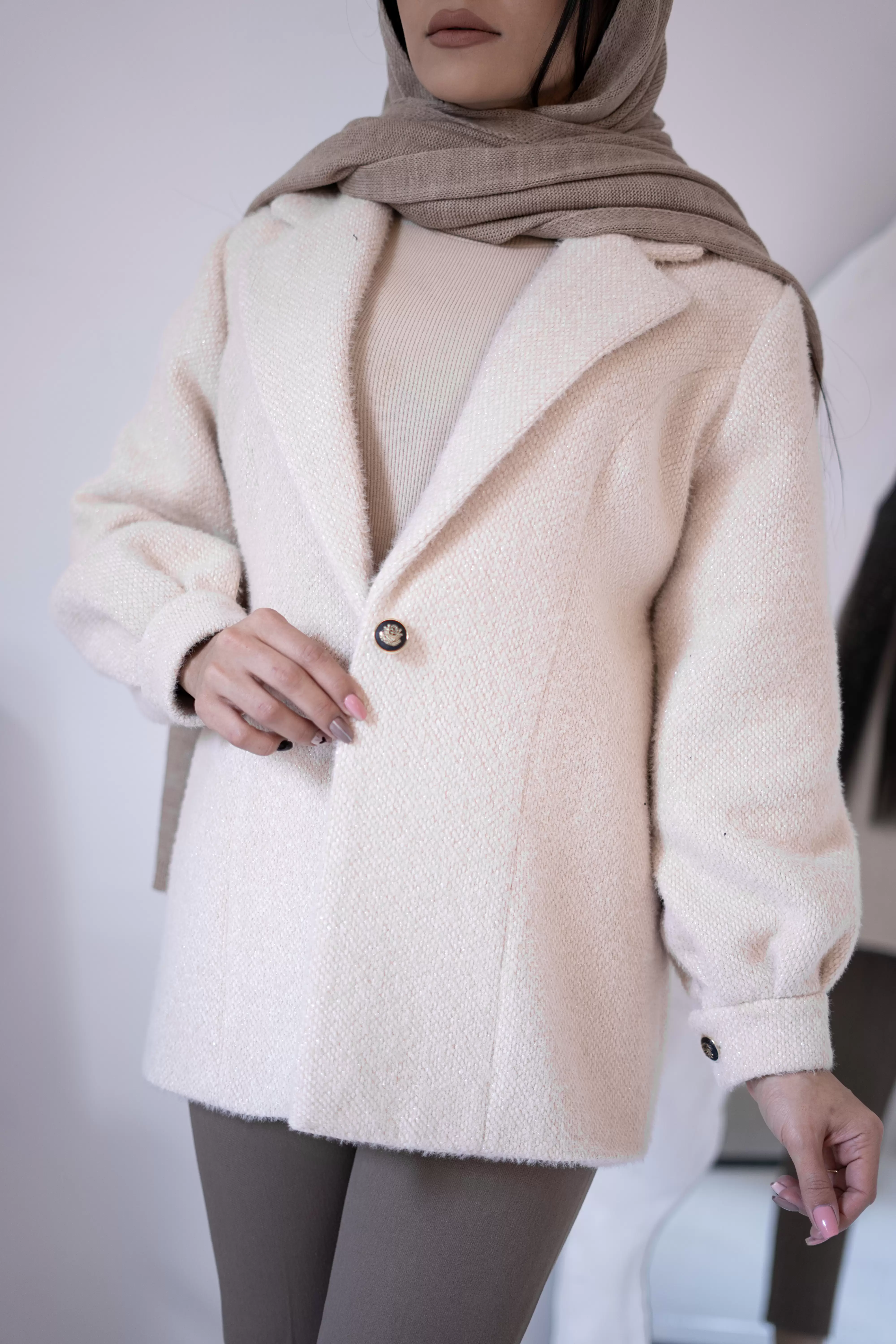 مانتو لمزور